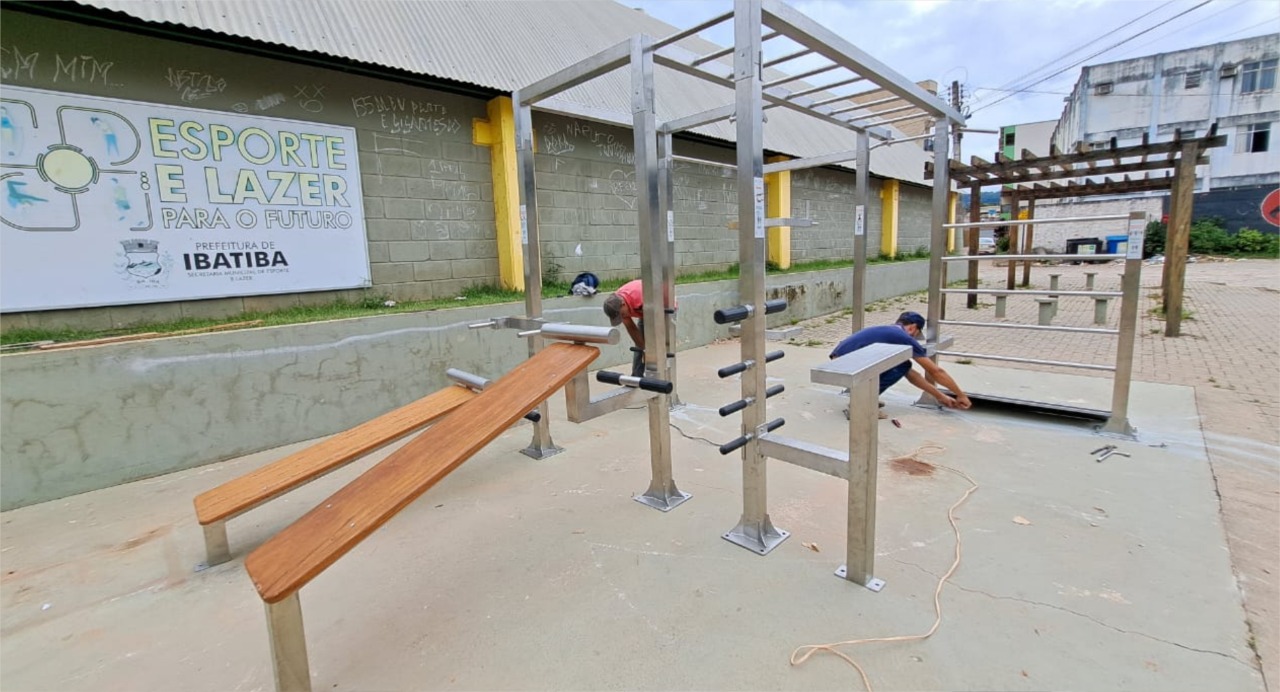 Prefeitura instala dois multi exercitadores ao ar livre 