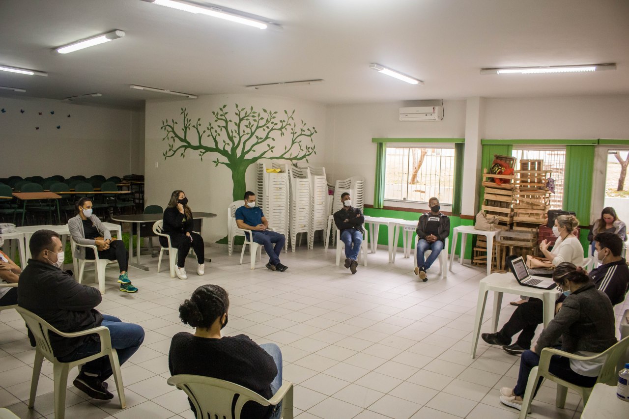 Município debate com academias e definem por manter a atividade paralisada