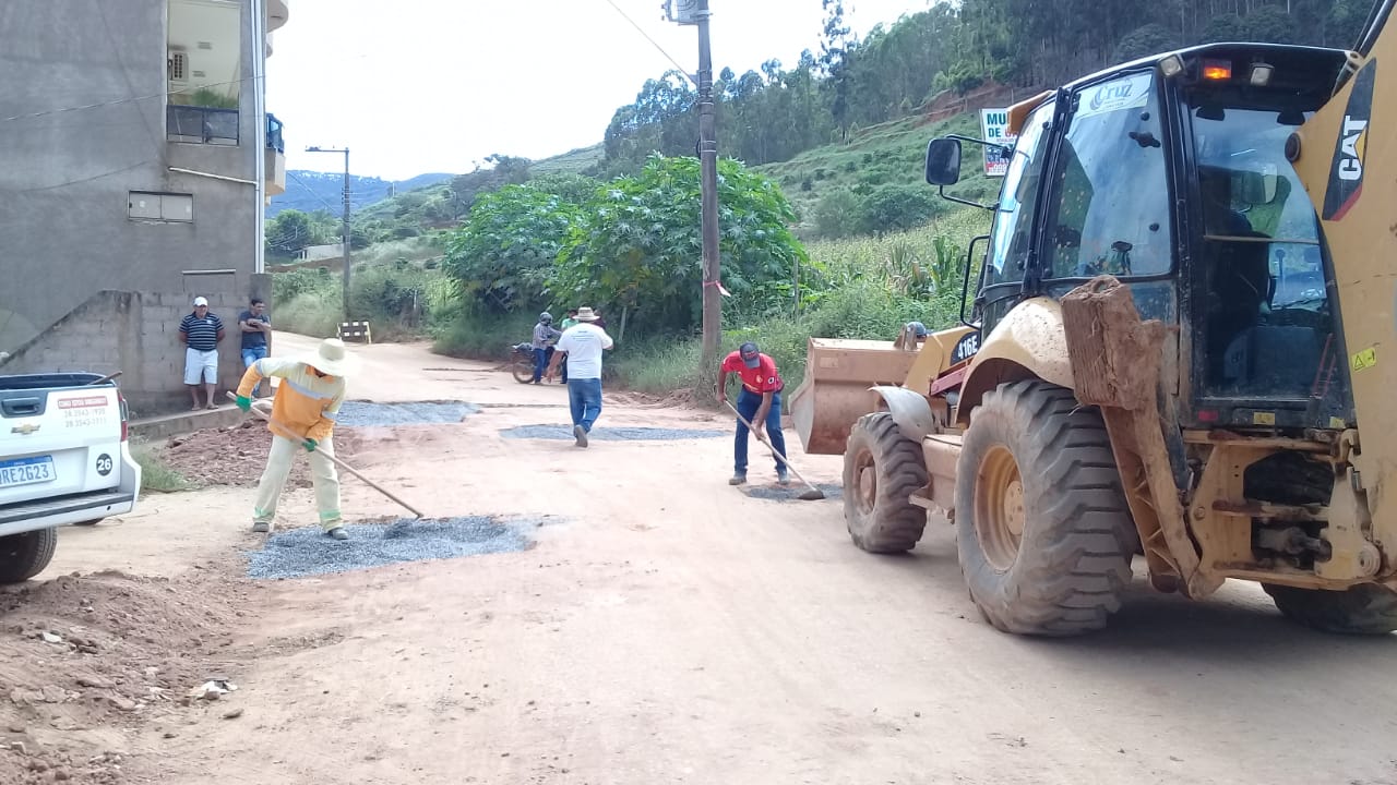 Recuperação de acessos: Tapa-Buracos beneficia Comunidade dos Carangolas