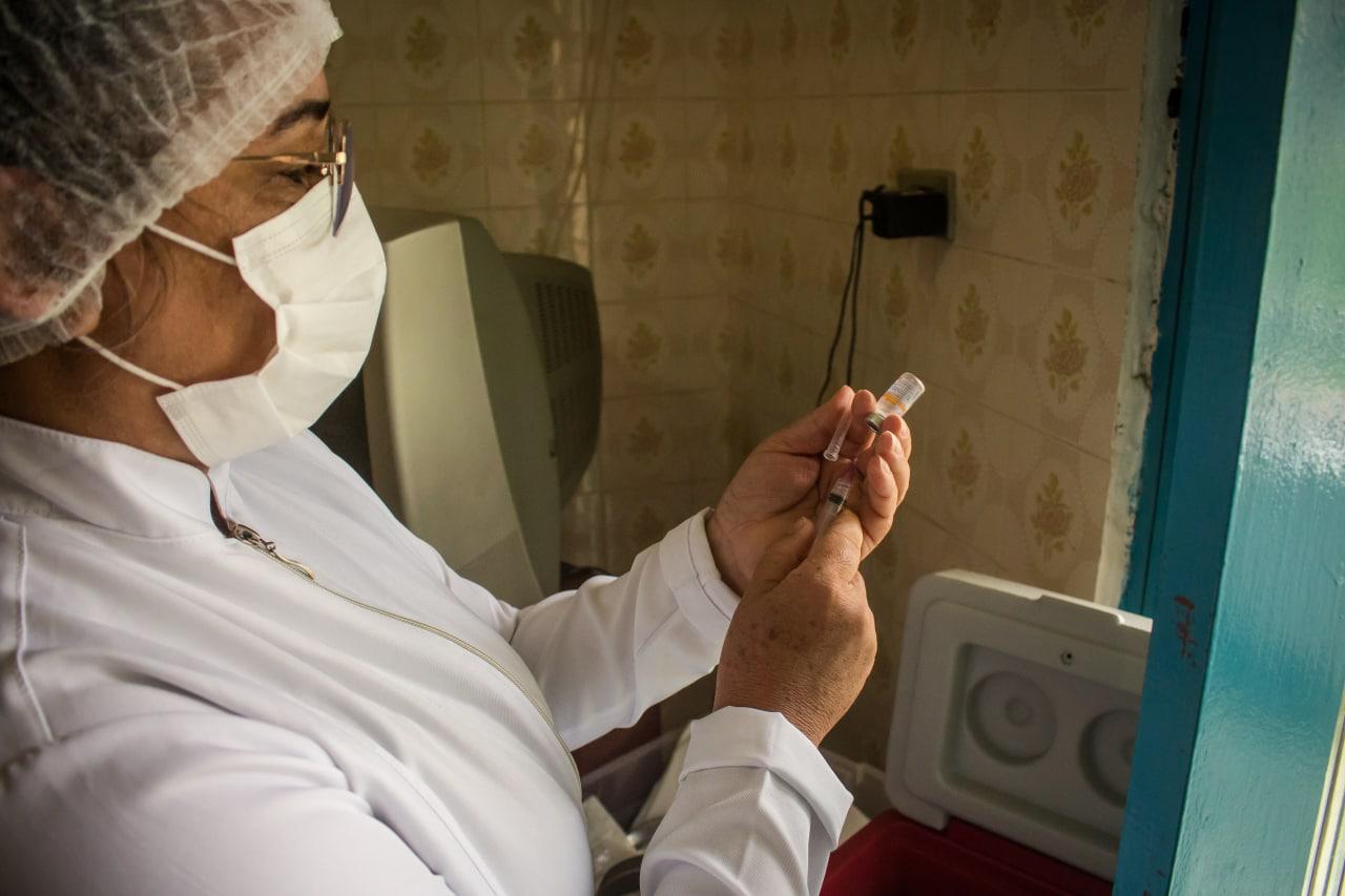 Ibatiba começa imunizar idosos acima de 90 anos
