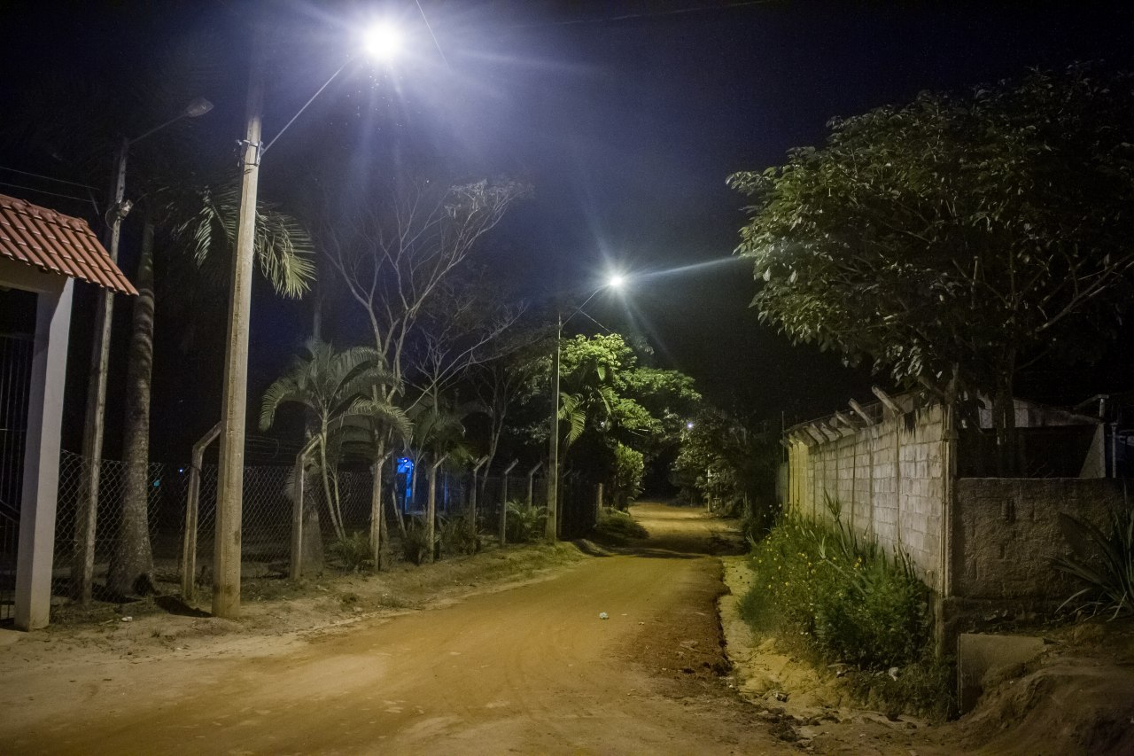 Mais Segurança: Prefeitura garante Iluminação Pública em mais duas Comunidades