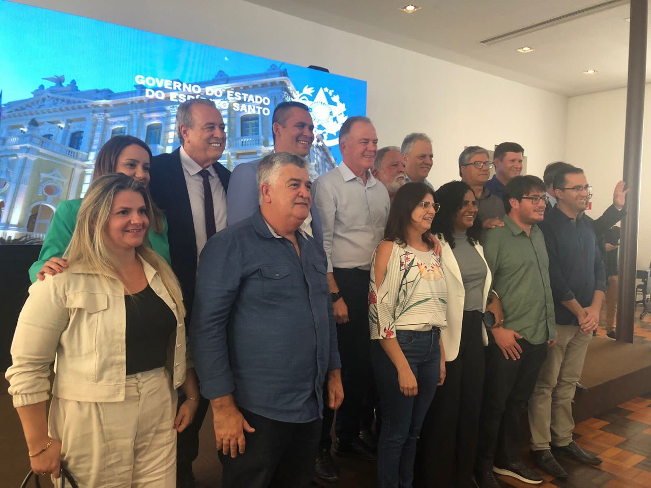 Prefeito participou de solenidade sobre importante obra para o turismo da Região do Caparaó