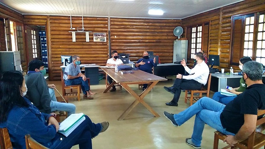 Agricultura de Ibatiba, Senar e parceiros discutem volta de treinamentos profissionais