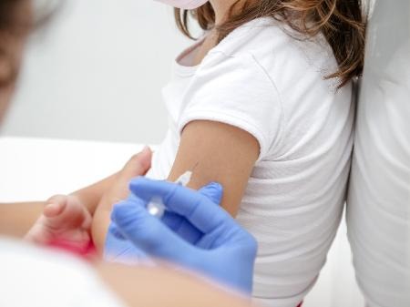 Vacinação de crianças contra Covid começa nesta terça (18) em Ibatiba