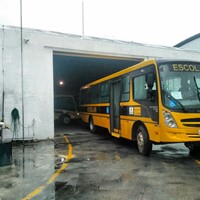 Prefeitura regulariza ônibus do transporte escolar