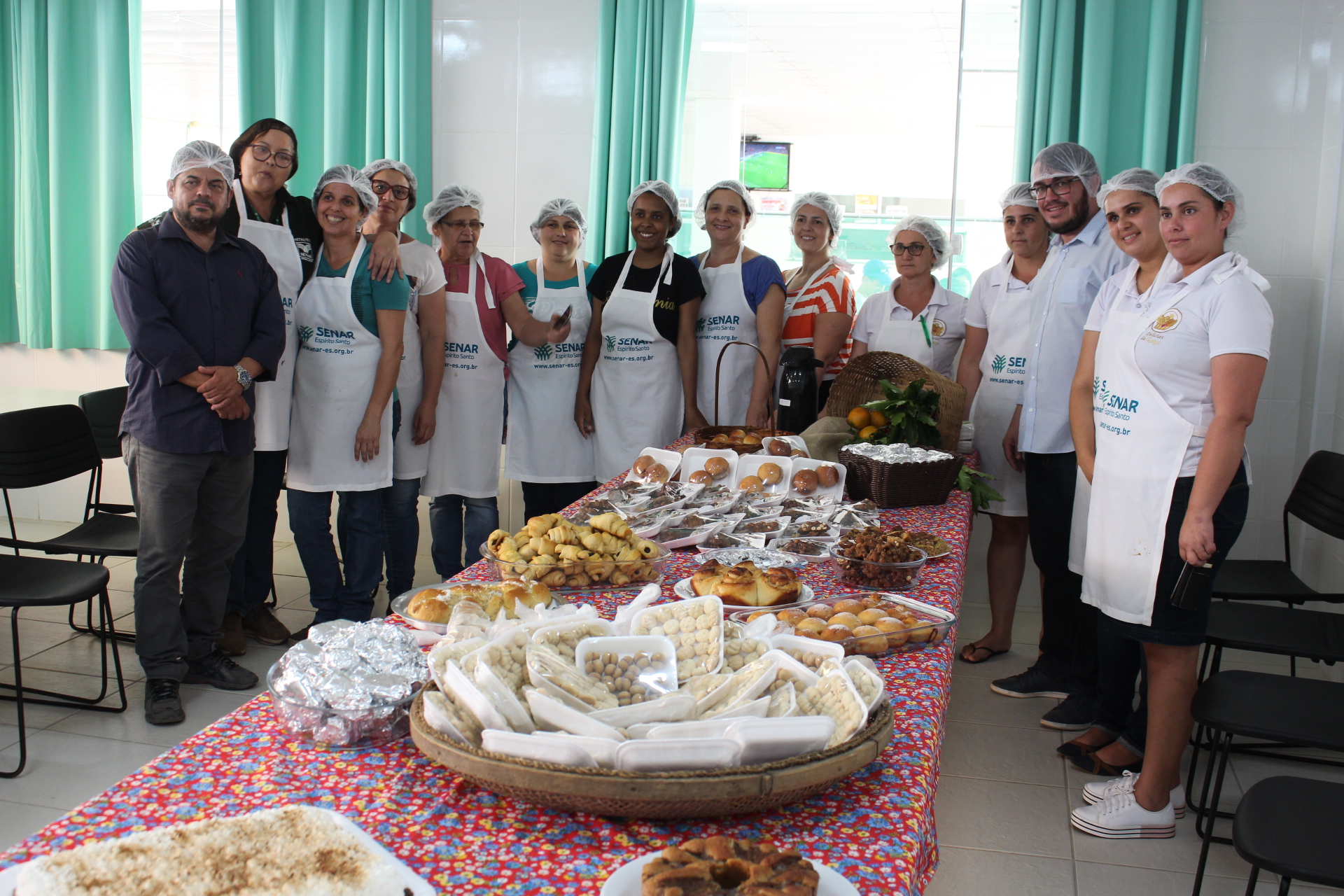 Mulheres: Mais Emprego e Renda: com curso de culinária do café