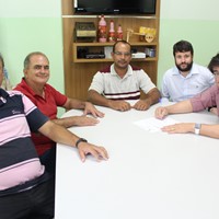 Prefeito assina Ordem de Serviço para Varrição de Ruas