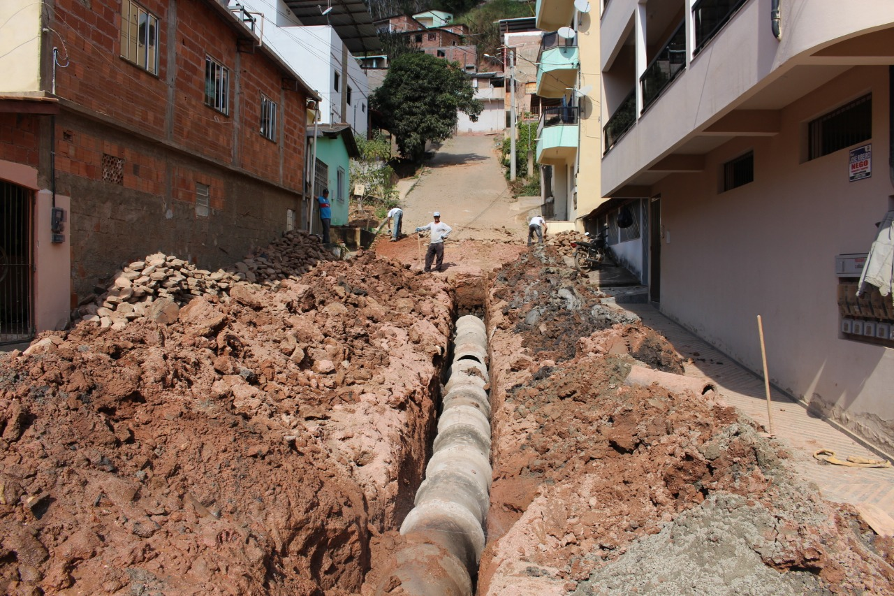 Retomada obras de drenagem no Bairro Brasil Novo