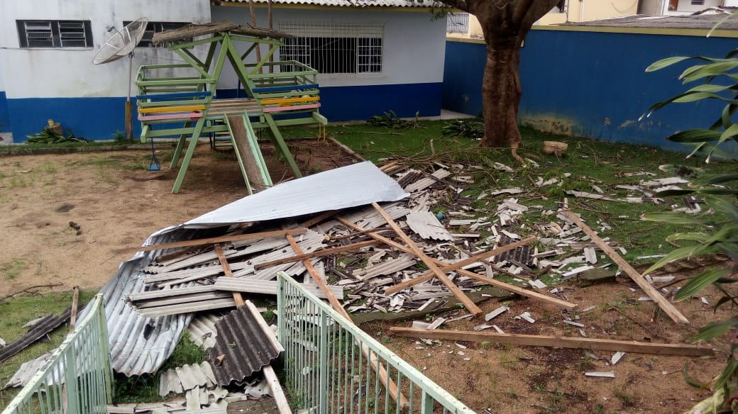 Vendaval causou estragos em Creche de Santa Clara