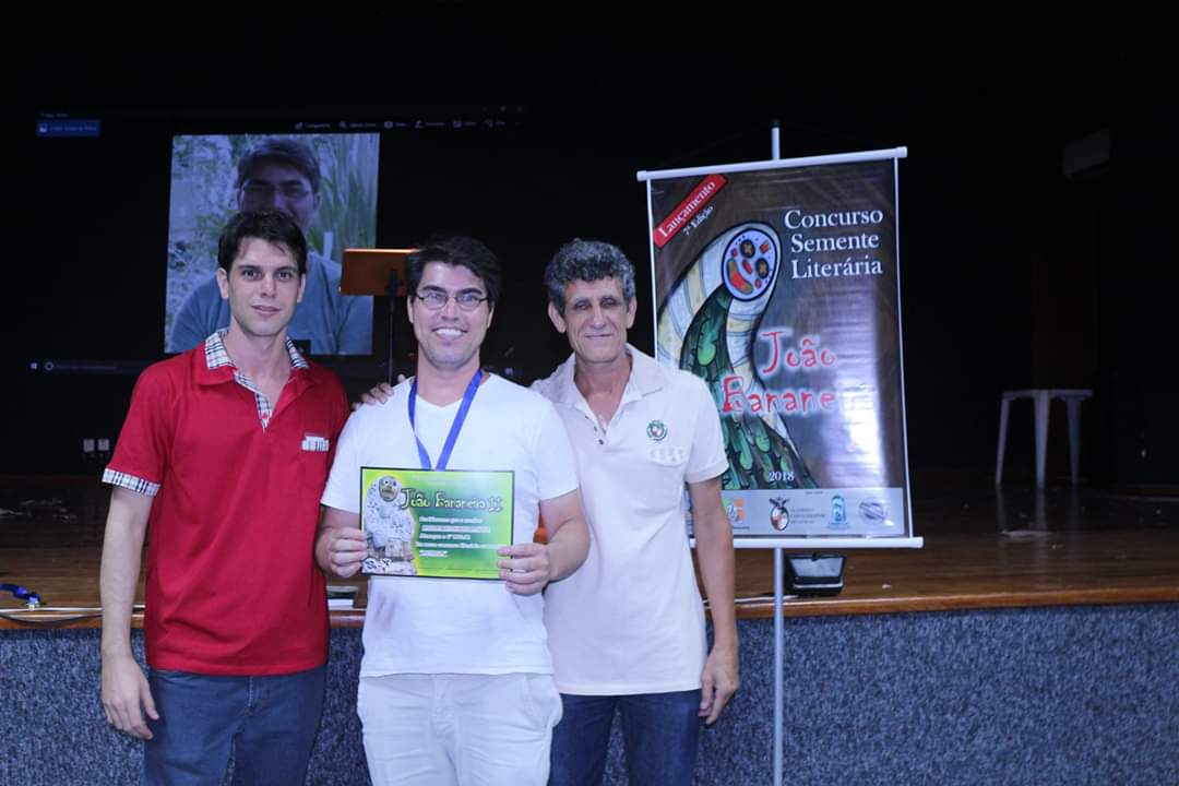 Prefeitura leva escritores para participarem de Feira Literária