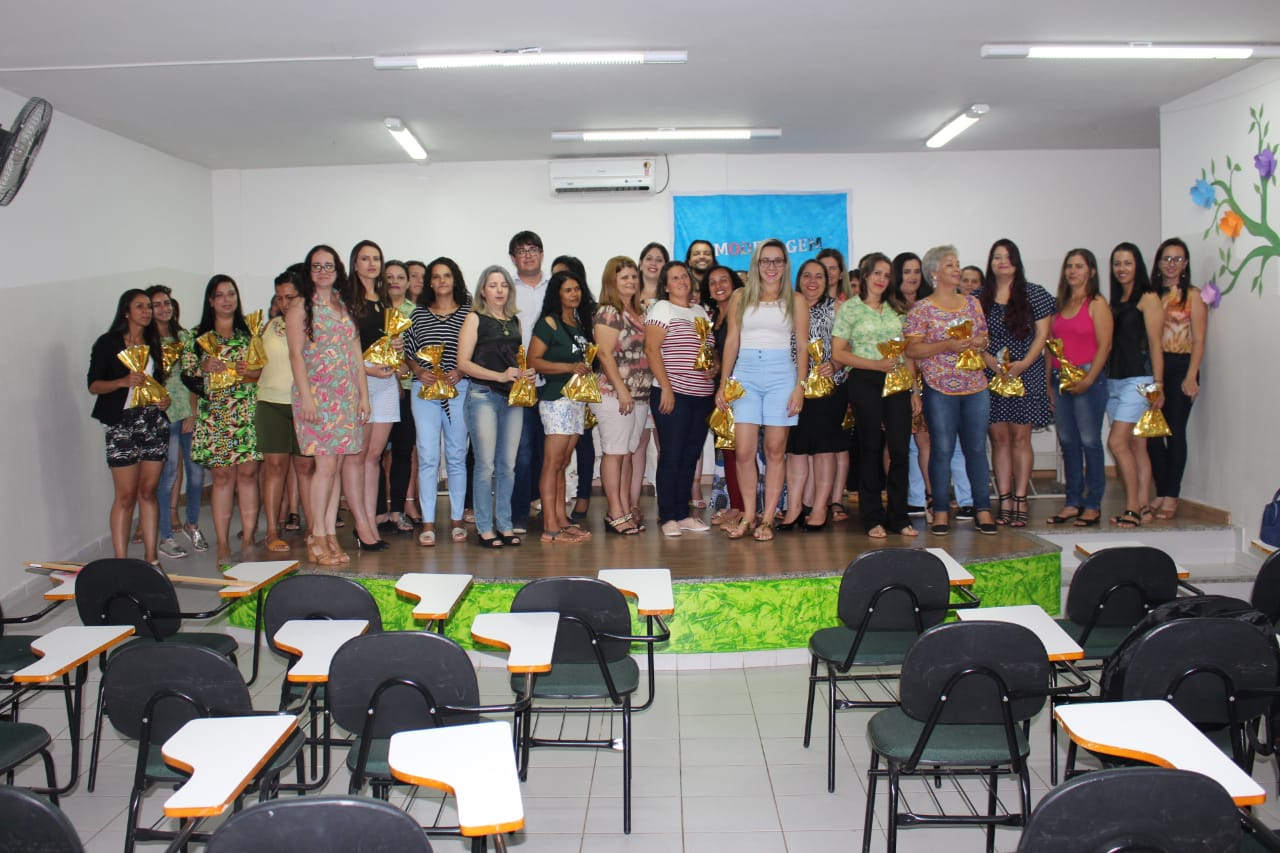 Conclusão e confraternização da primeira etapa do curso de Modelagem e Costura