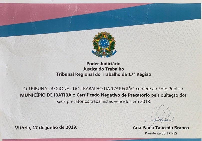 Tribunal Regional do Trabalho entrega Certificado Negativo de Precatório ao município
