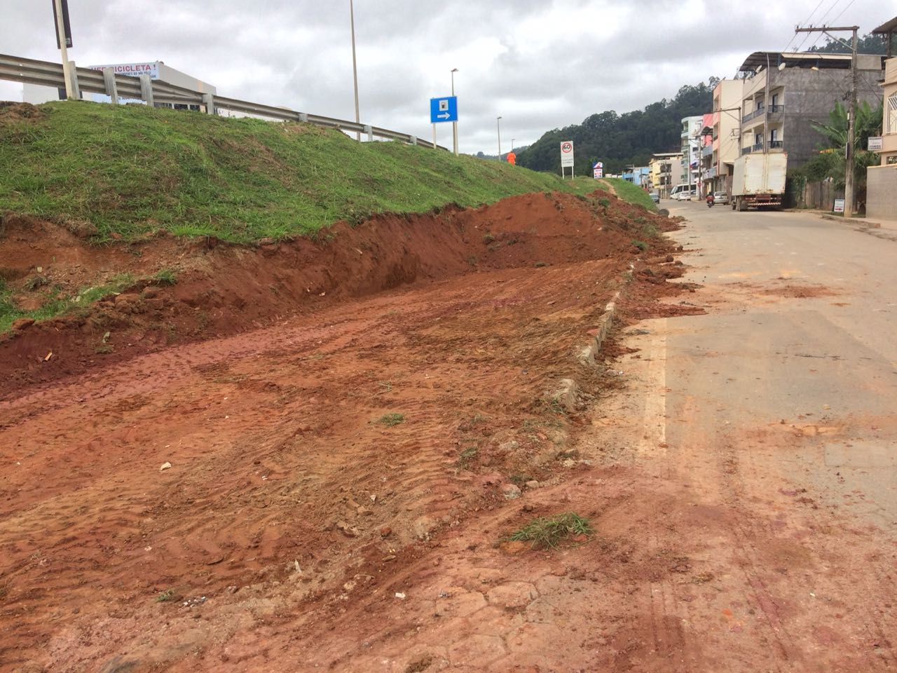 Mobilidade Urbana: Prefeitura realiza obra para ampliação de oferta de estacionamentos em Ibatiba