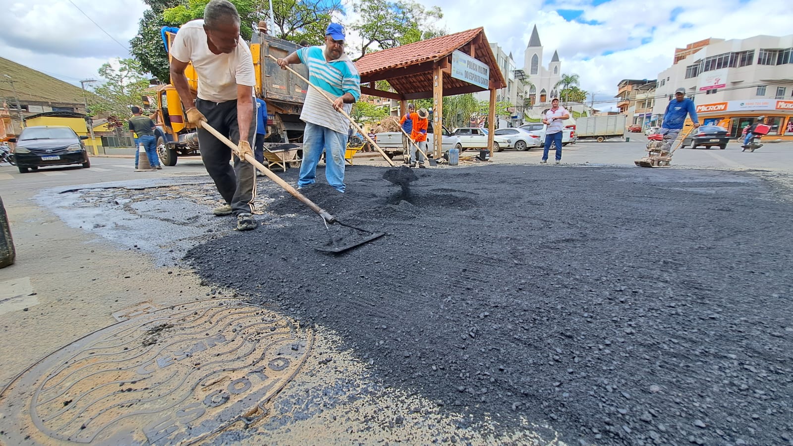 Começa operação tapa-buracos com asfalto em Ibatiba