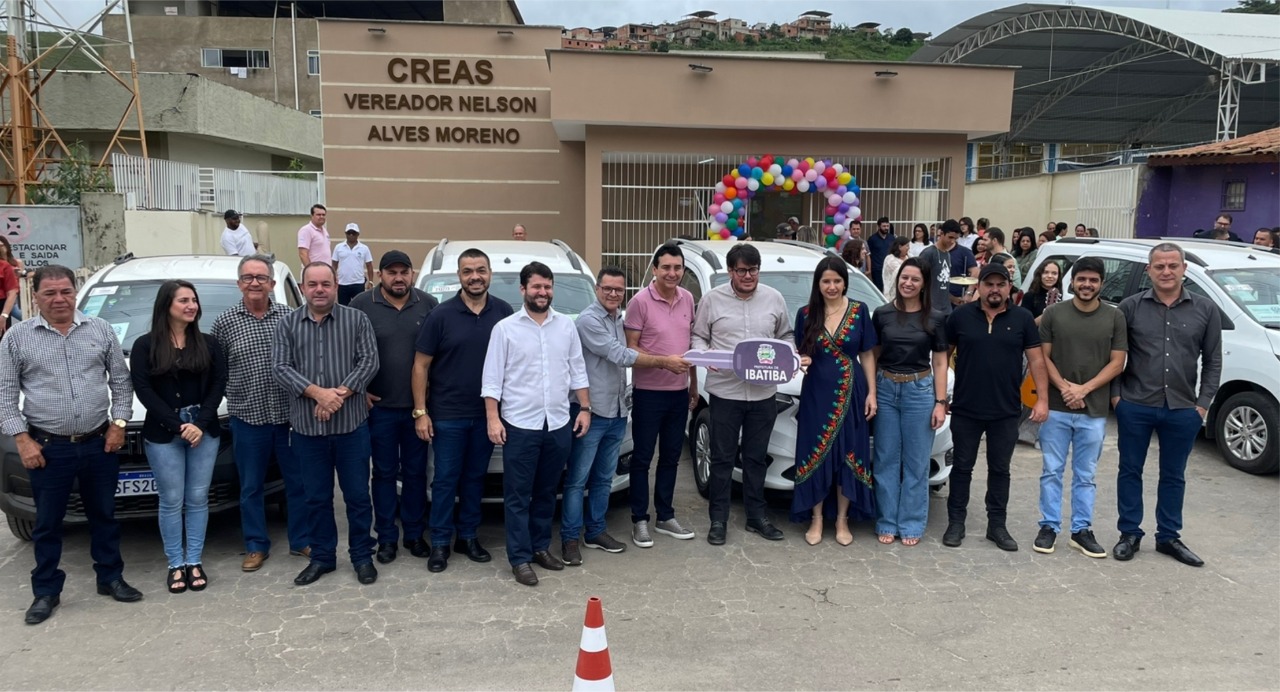 Transporte: Cinco veículos novos integram frota da Prefeitura 