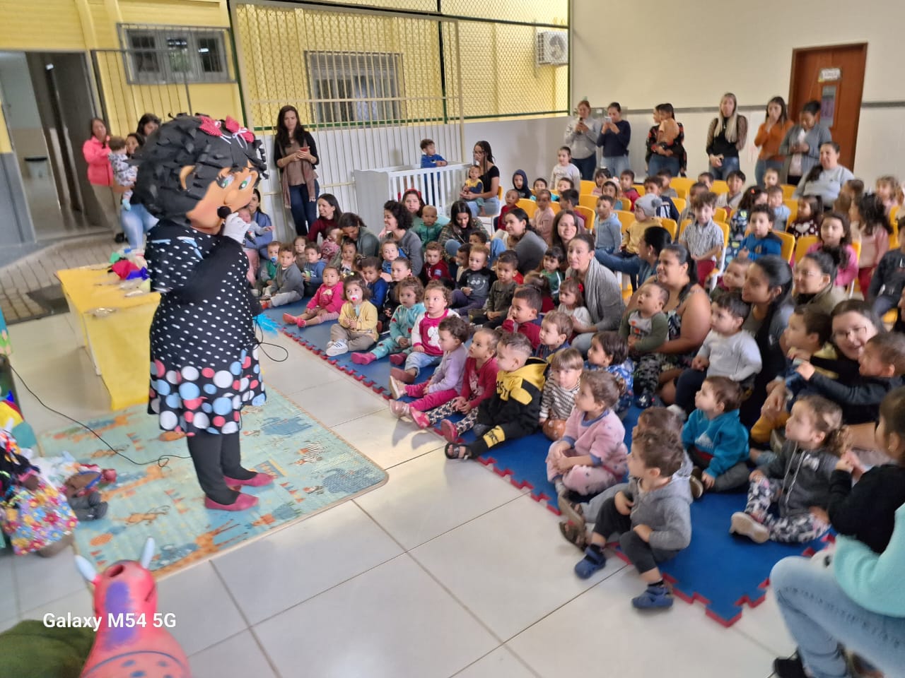 Semana Municipal da Primeira Infância estimula brincadeiras para educar 