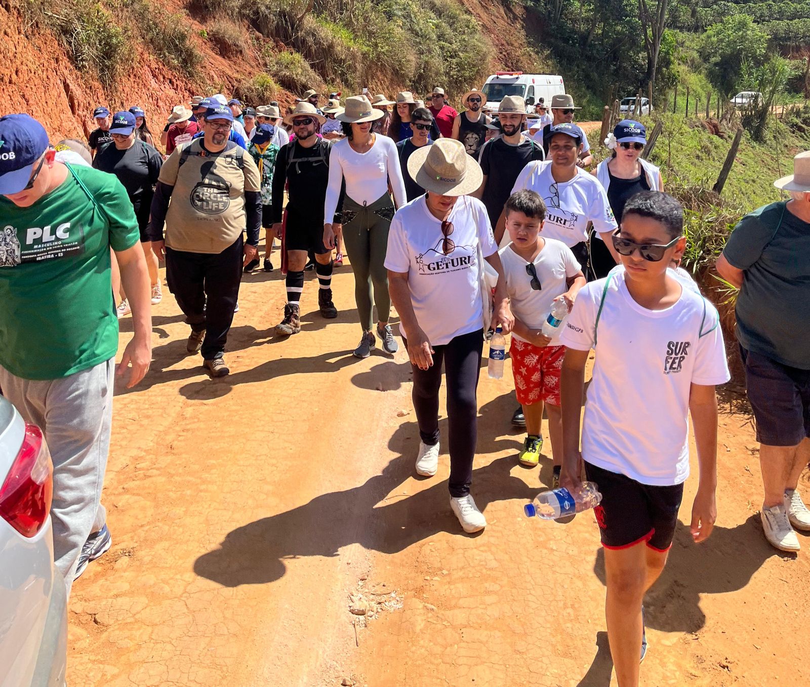 Caminhada dos Tropeiros: Quase 130 pessoas participaram do roteiro cultural em Ibatiba