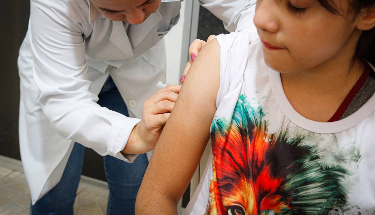 Campanha de Vacinação contra a dengue avança em Ibatiba 
